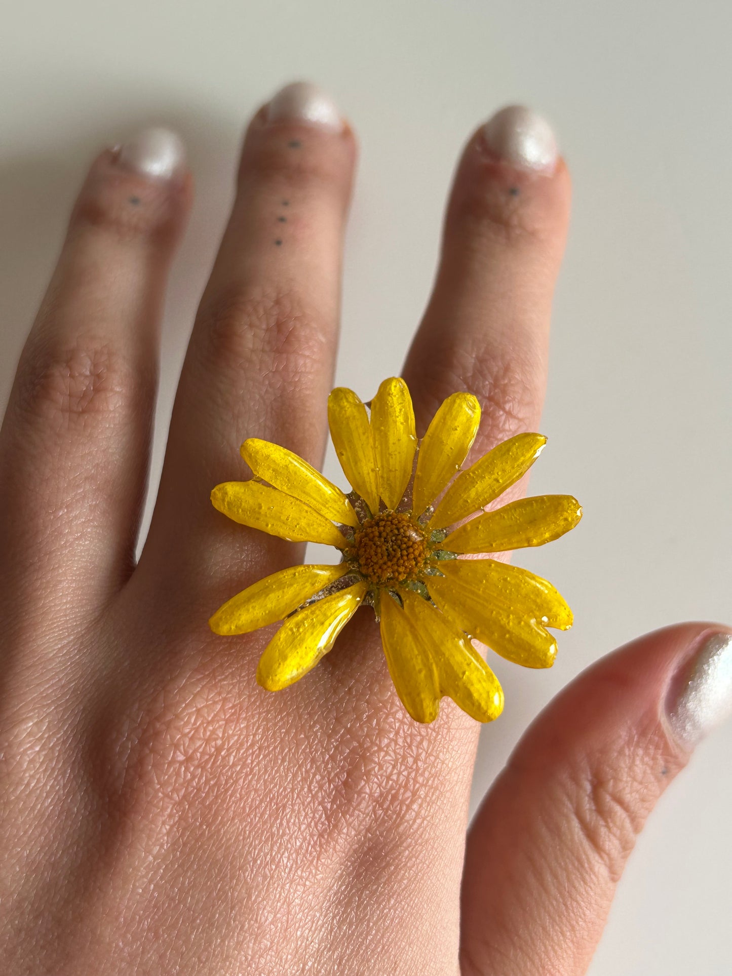 daisy ring