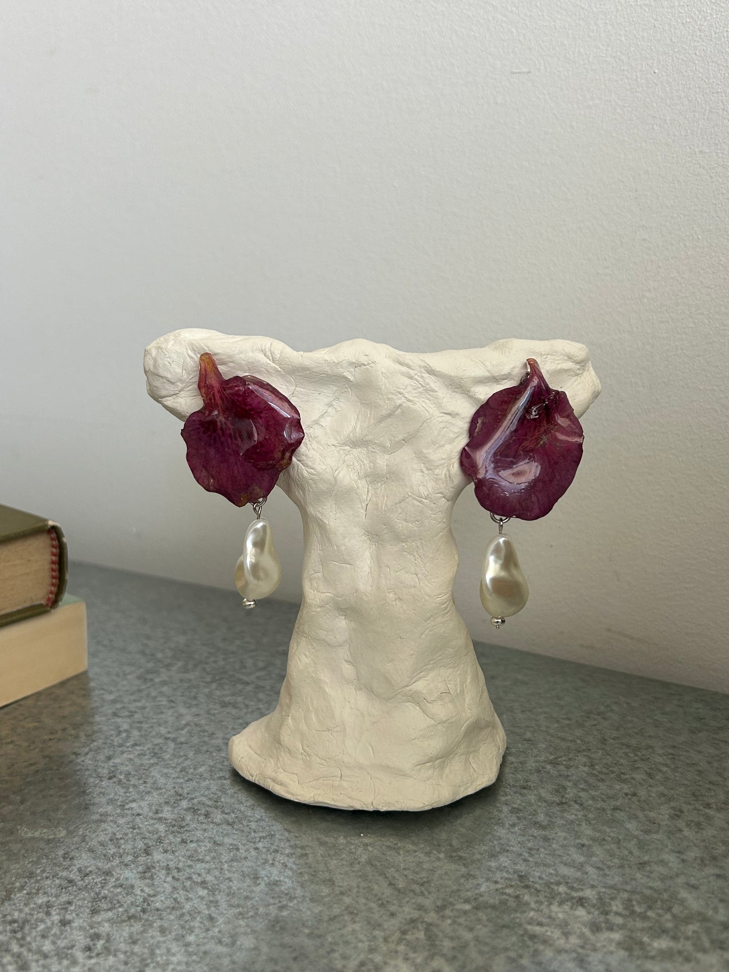 azelea petals stud earrings