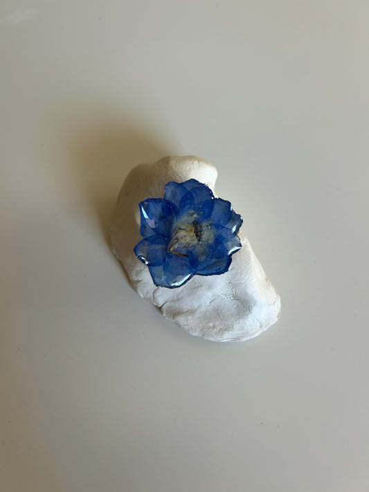 blue velvet ring
