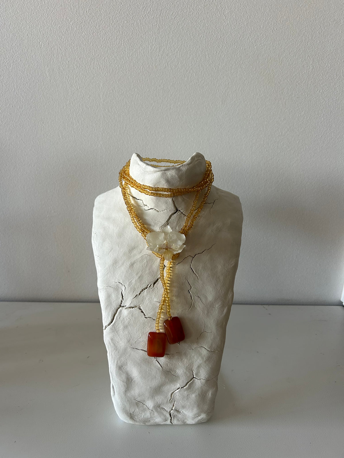 mini orchid amber choker