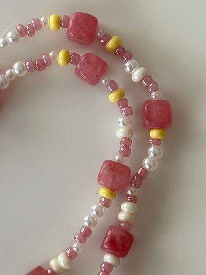 pink bloom necklace