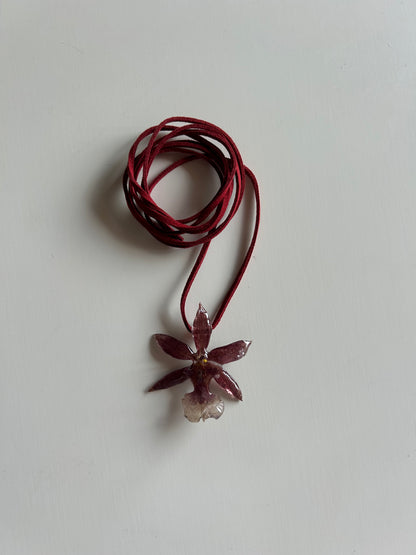 red wine orchid choker