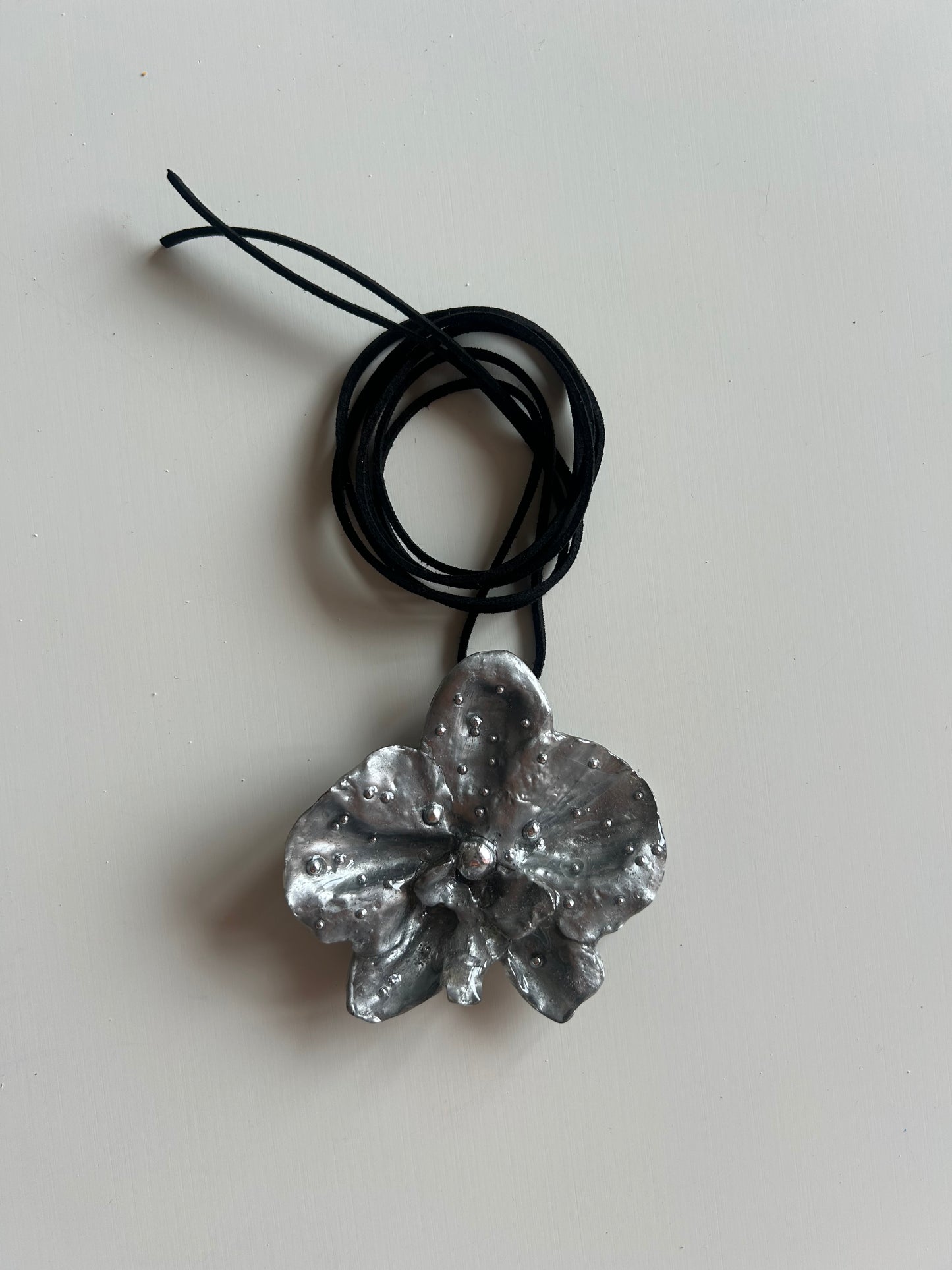 silver orchid choker