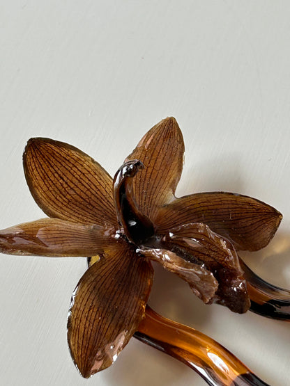 cym orchid french pin