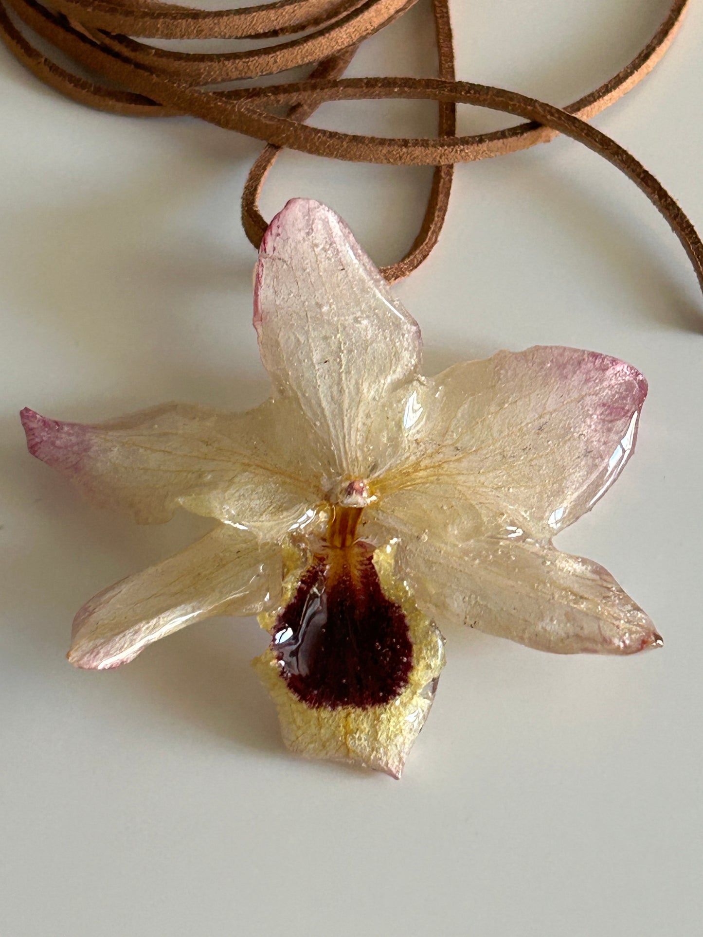 mini dendrobium orchid choker