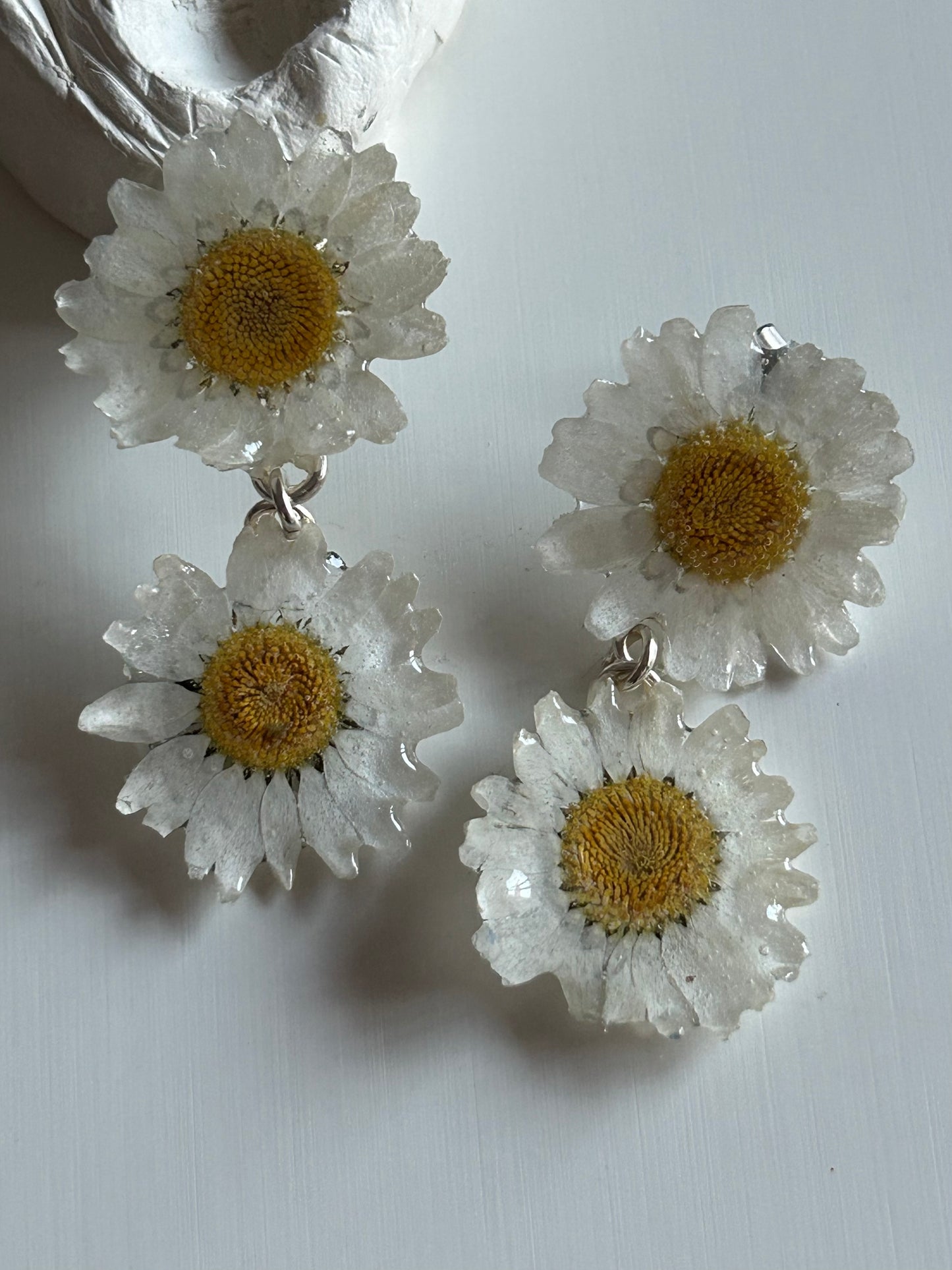 bellis stud earrings