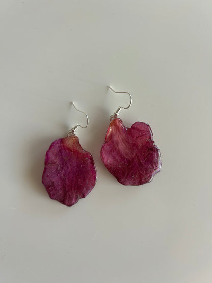 azelea petals earrings