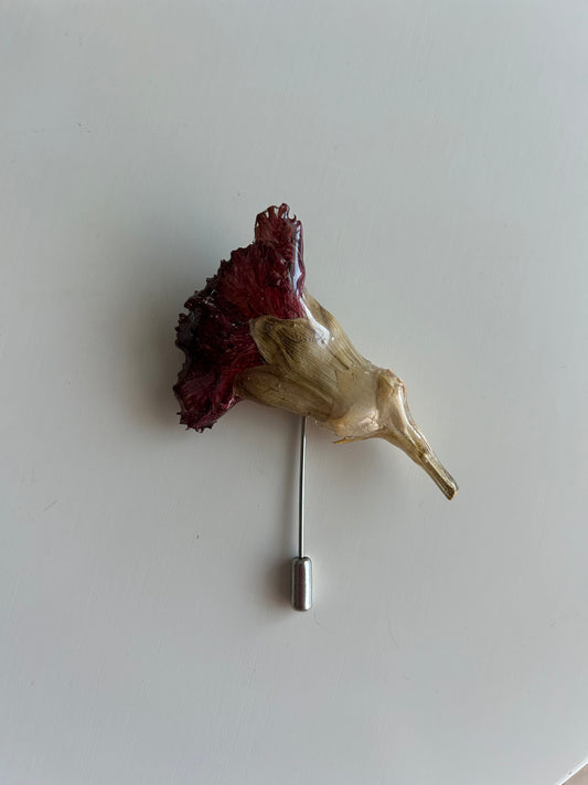 pregadeira cravo vermelho