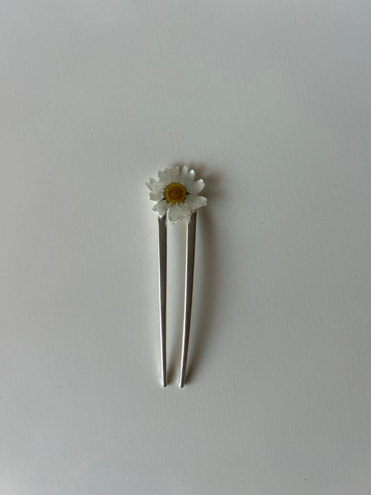 daisy french pin