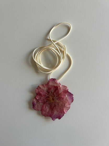 azalea choker