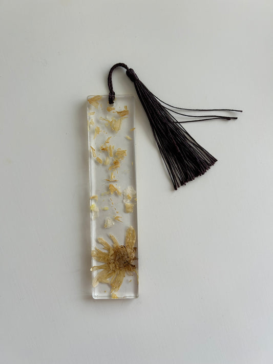 daisy bookmarker