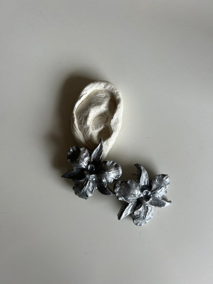 silver cattleya stud earrings