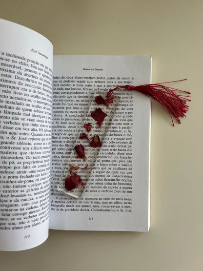 daisy bookmarker