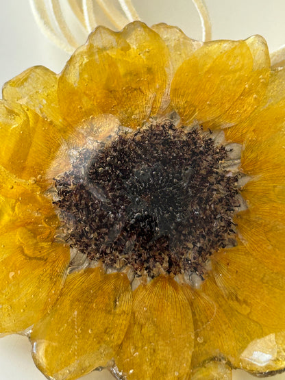 GABRIELA sunflower choker