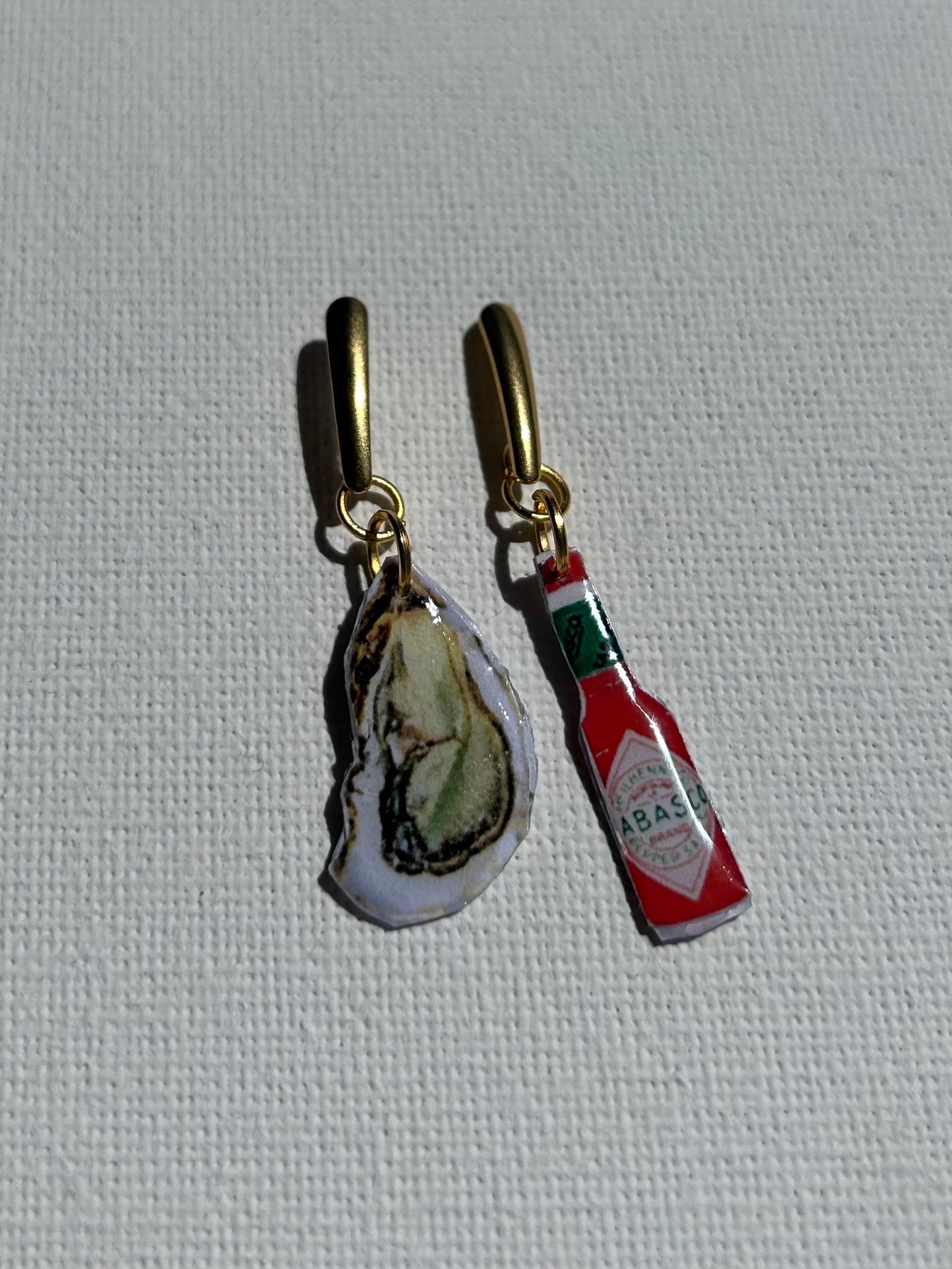 spicy oyster earrings