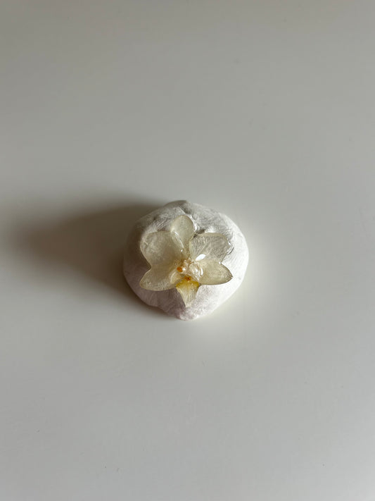 mini orchid ring