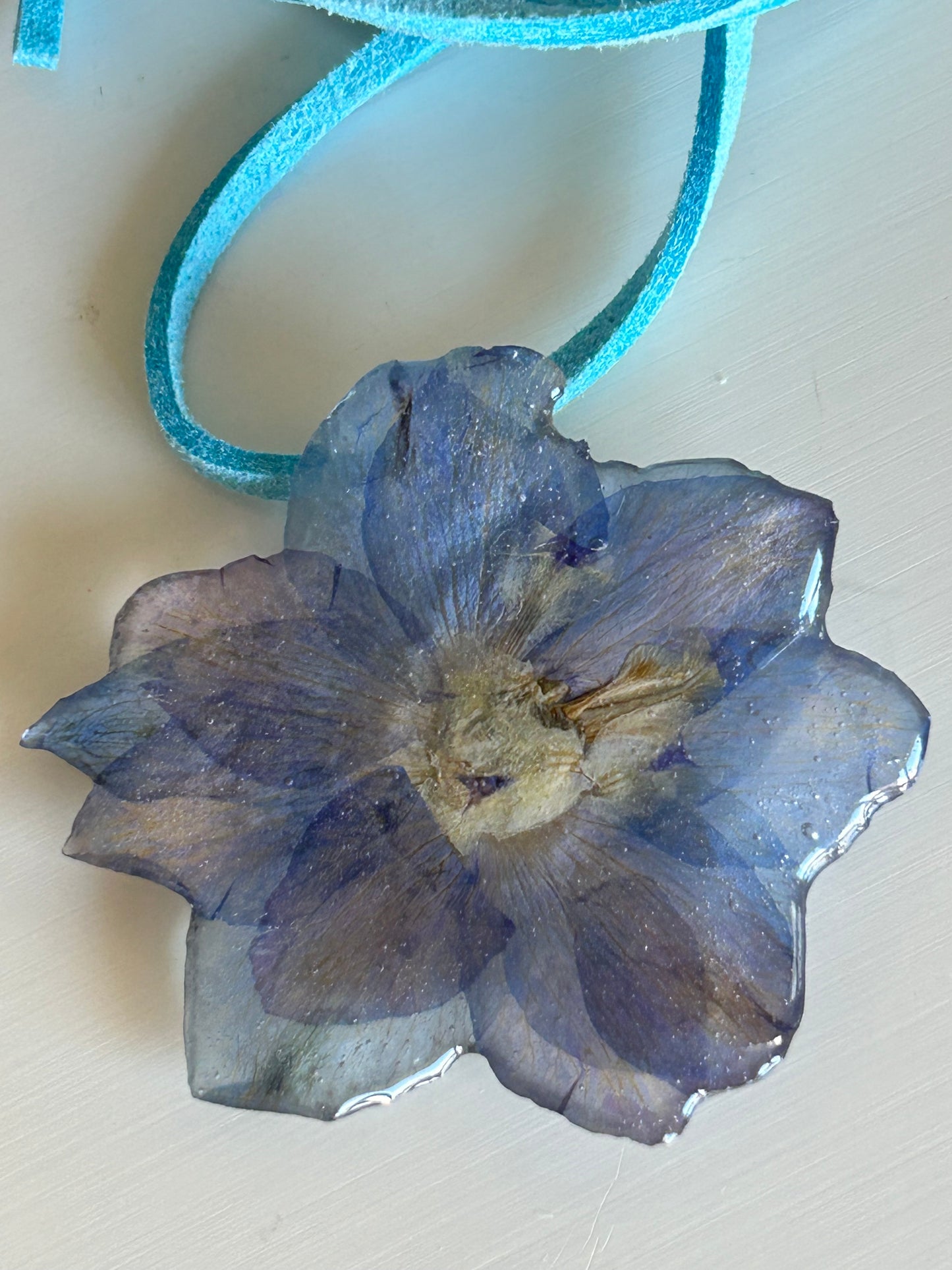 blue velvet choker