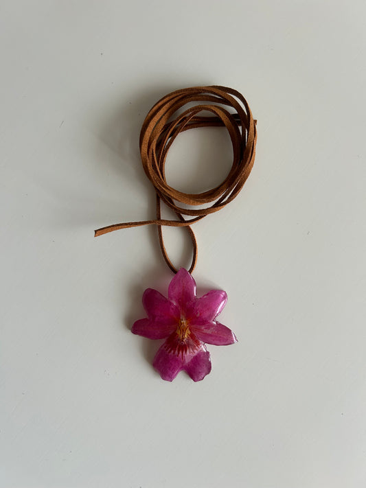 orchid choker