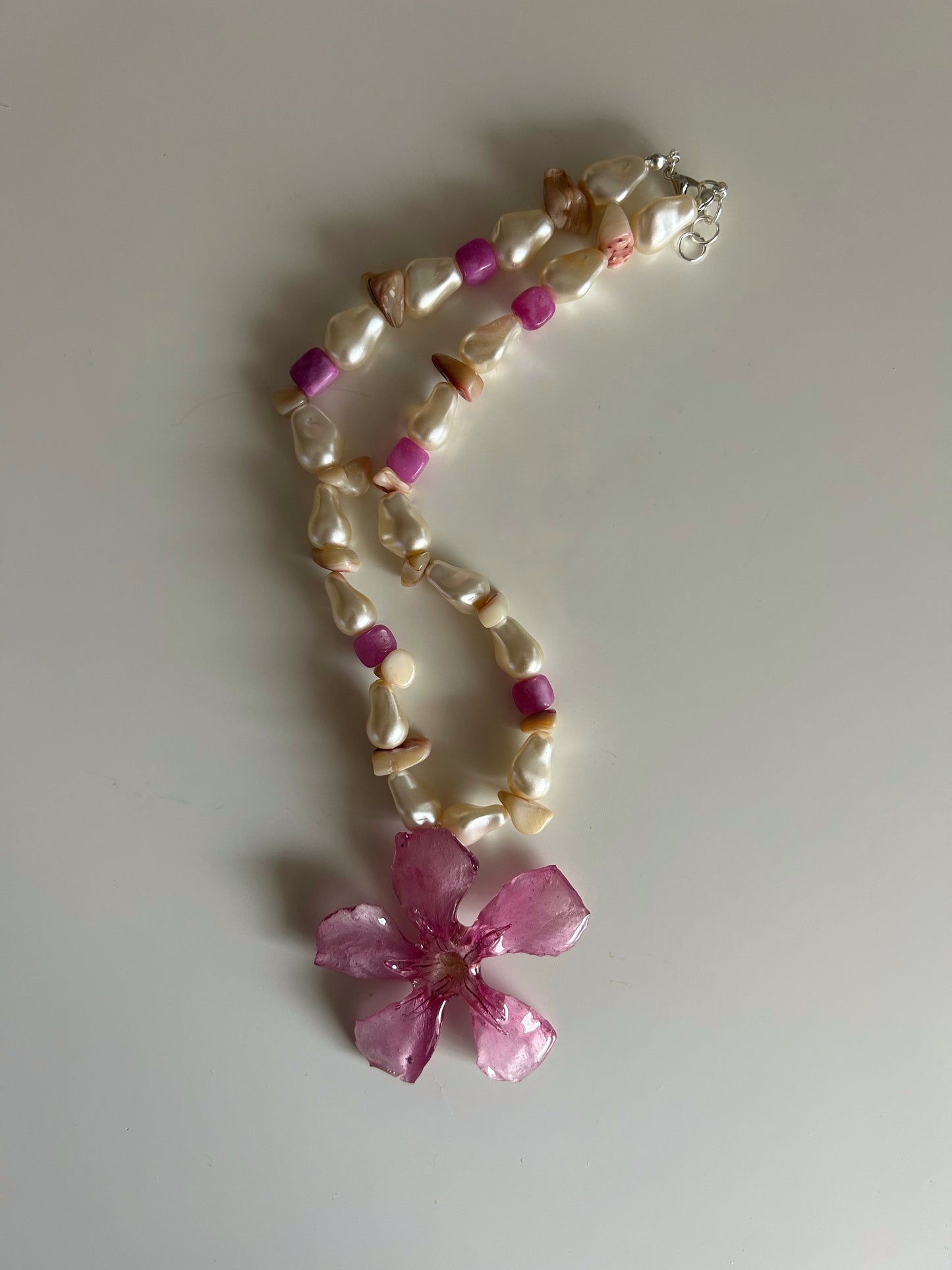 pink bloom necklace