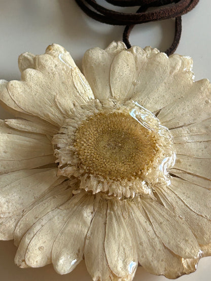 (maxi) gerbera choker