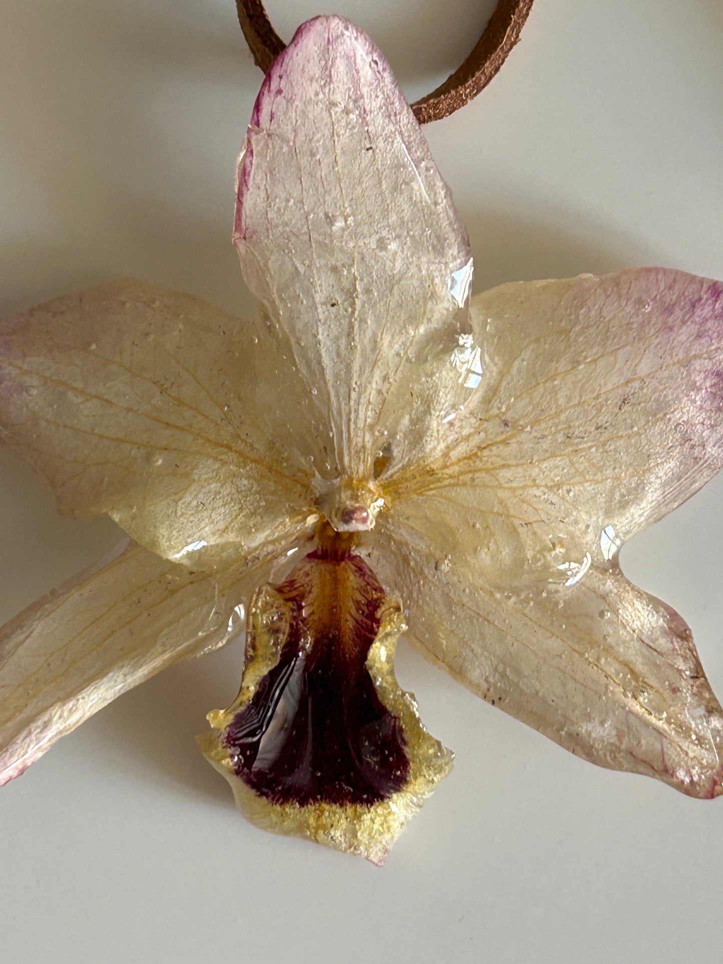 mini dendrobium orchid choker