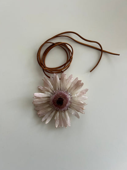 (maxi) gerbera choker