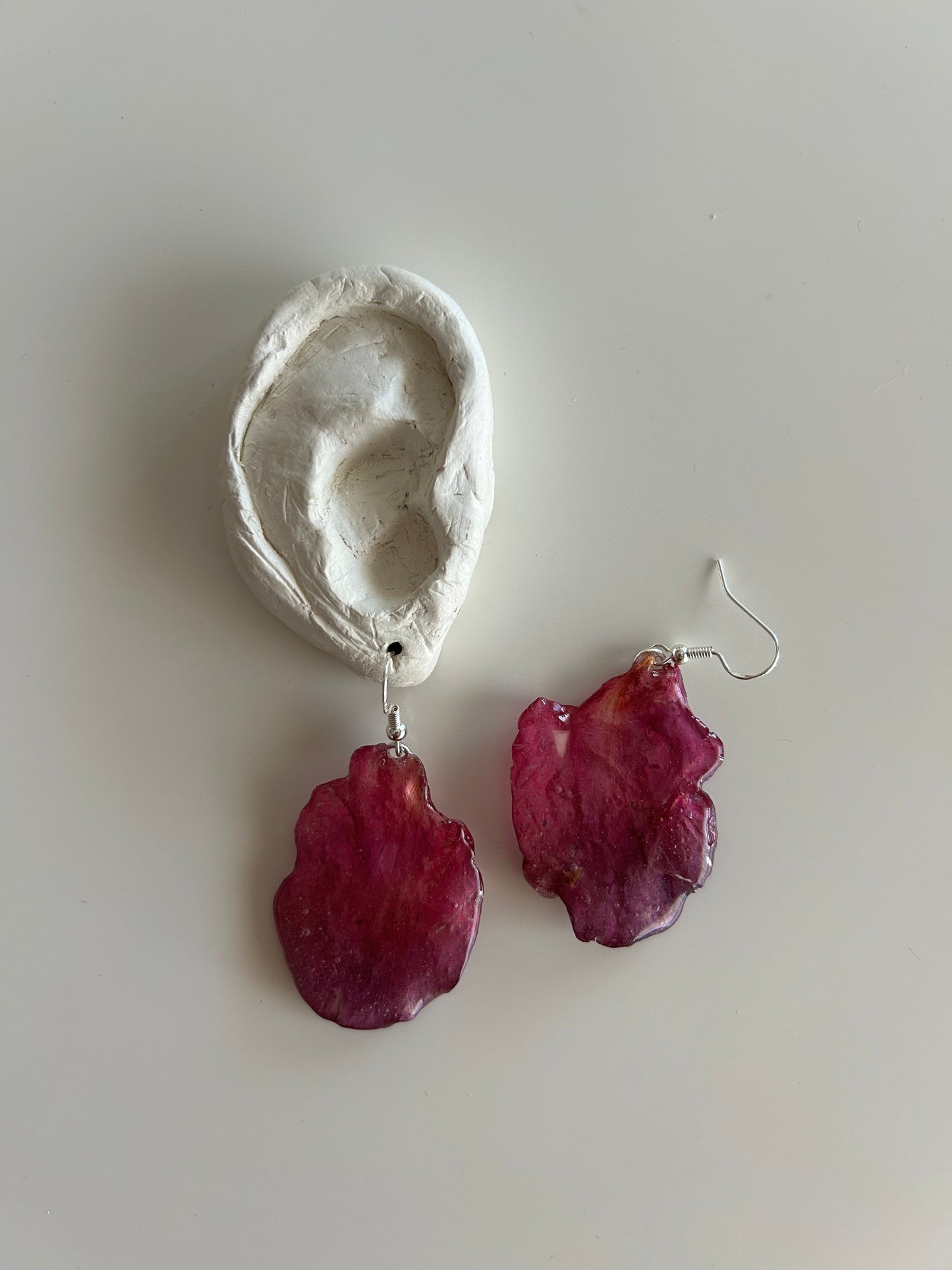 azelea petals earrings
