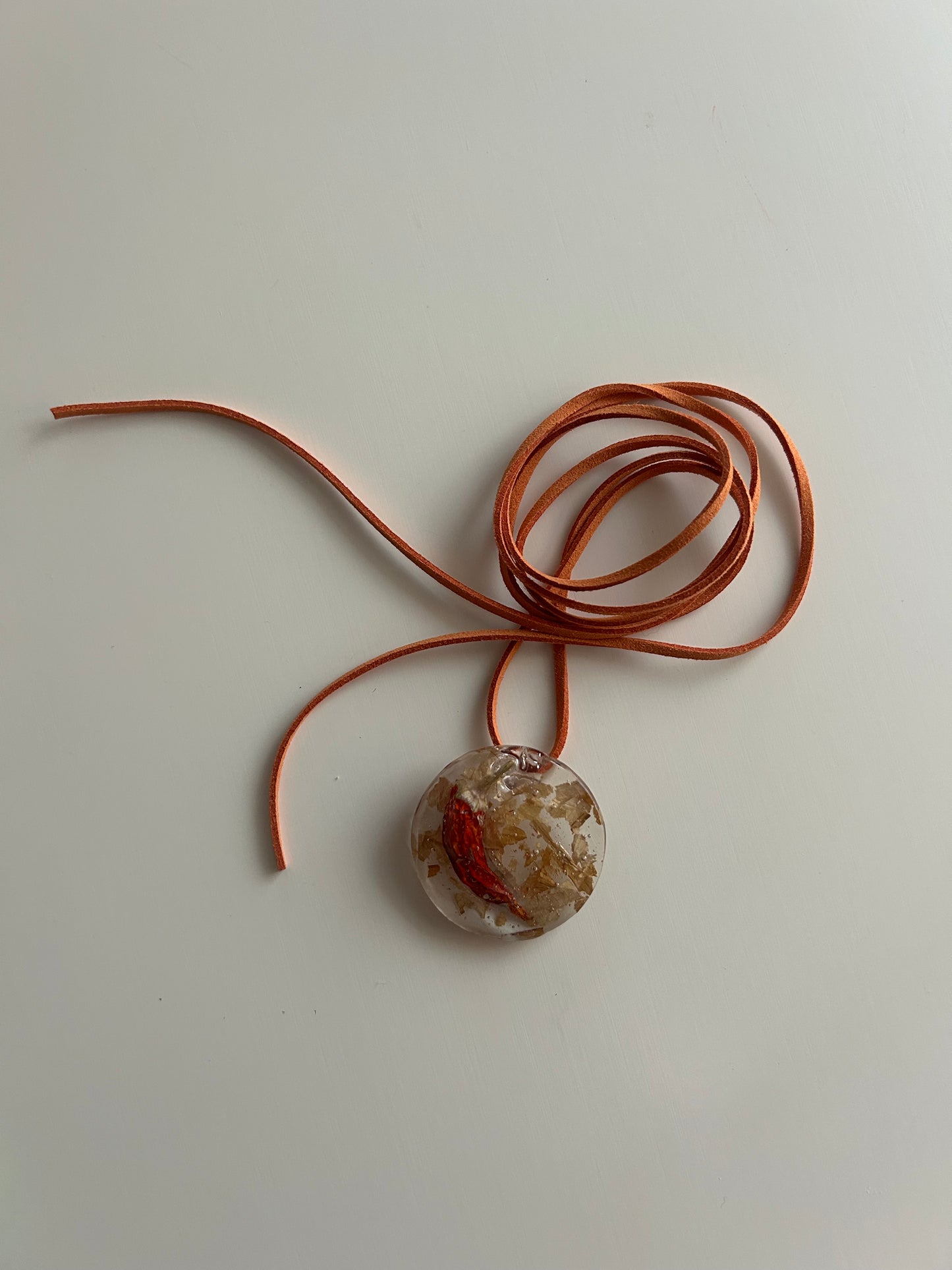 choker c/ medalha