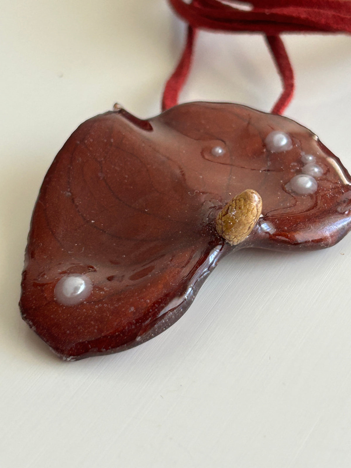 anthurium choker