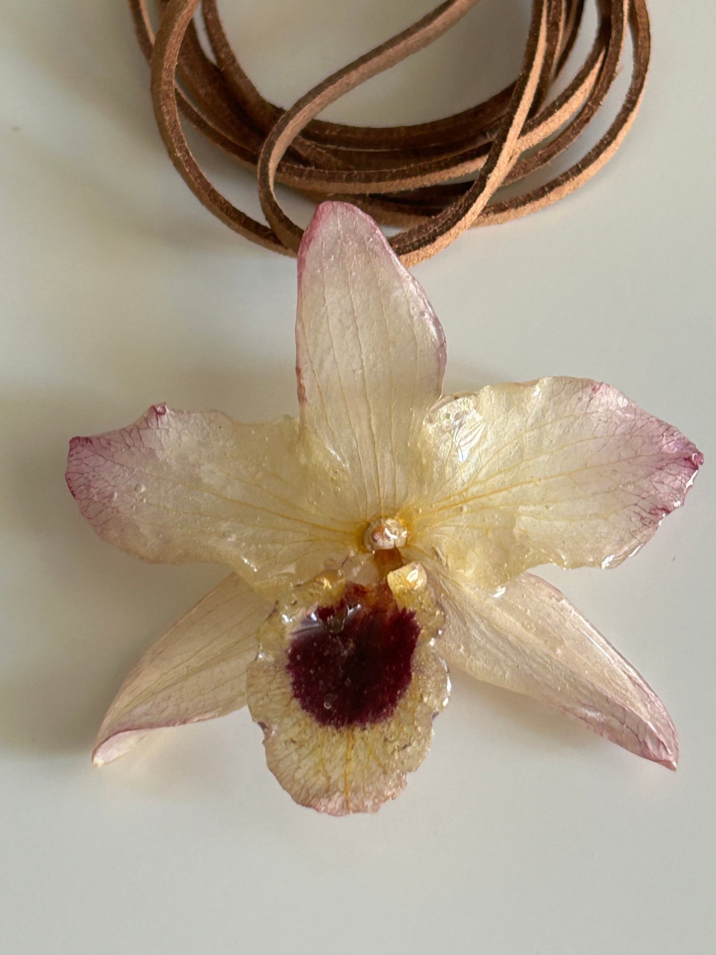 mini dendrobium orchid choker