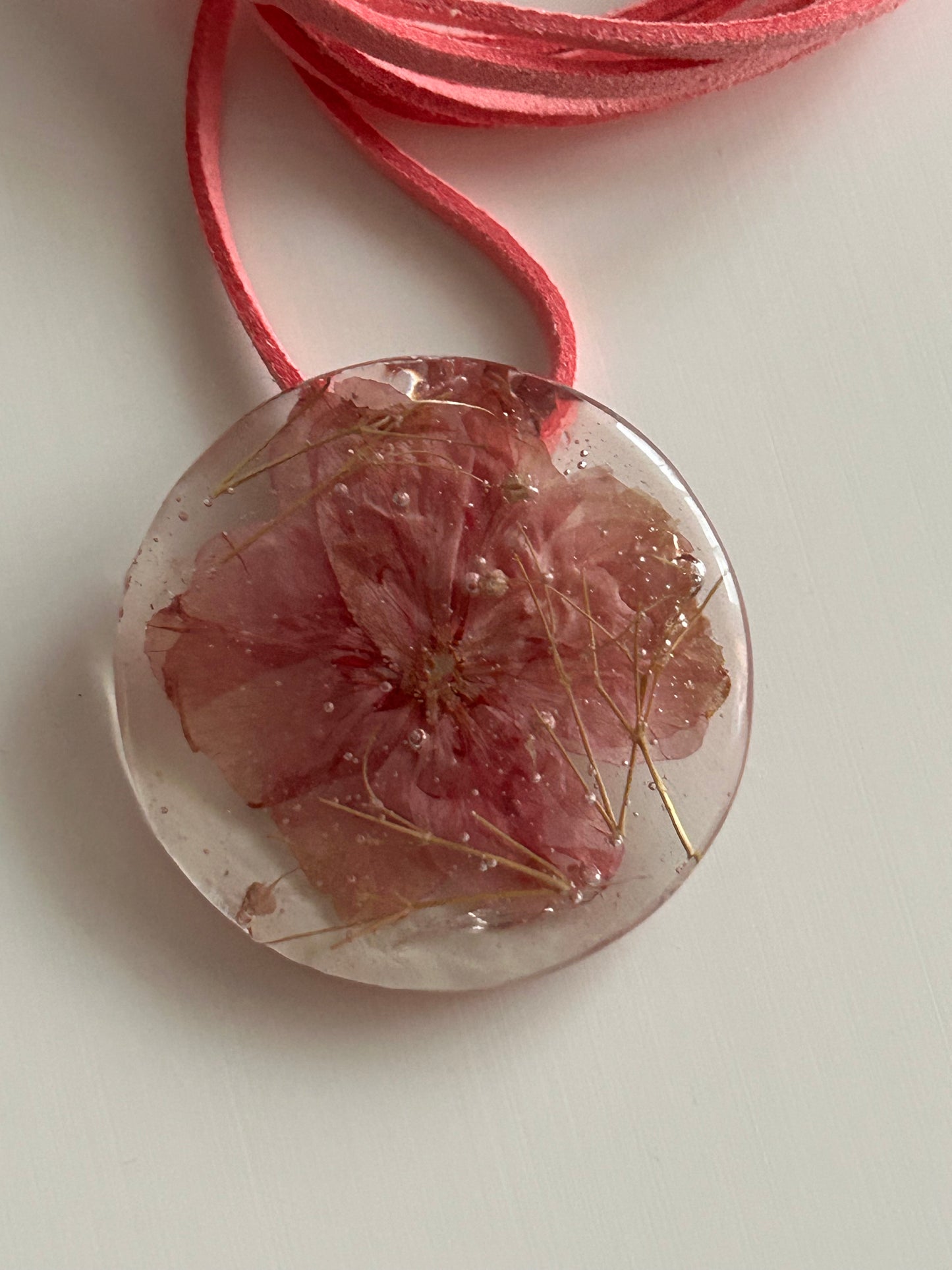 choker c/ medalha