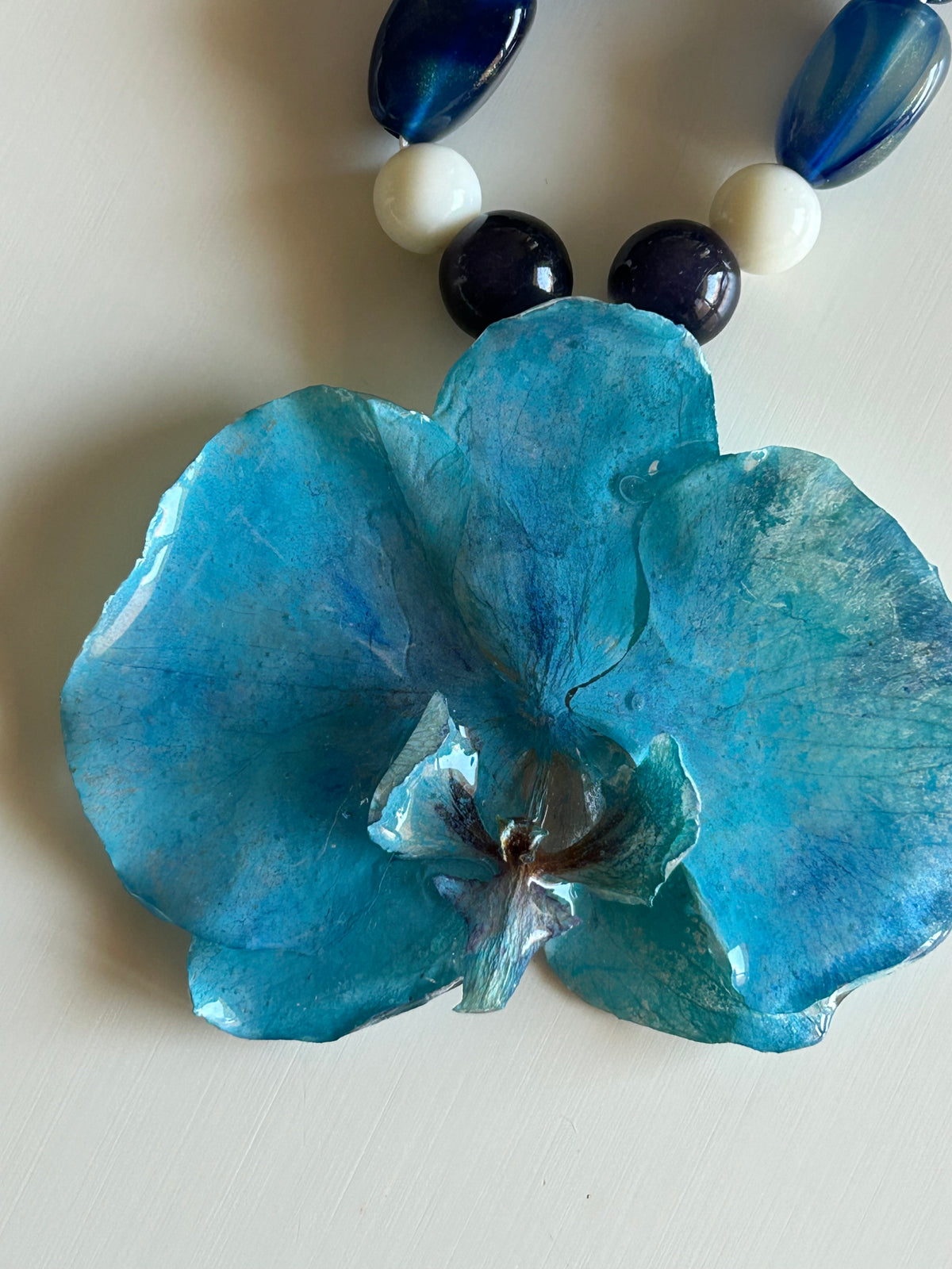 blue orchid necklace