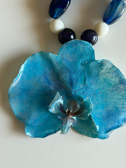 blue orchid necklace