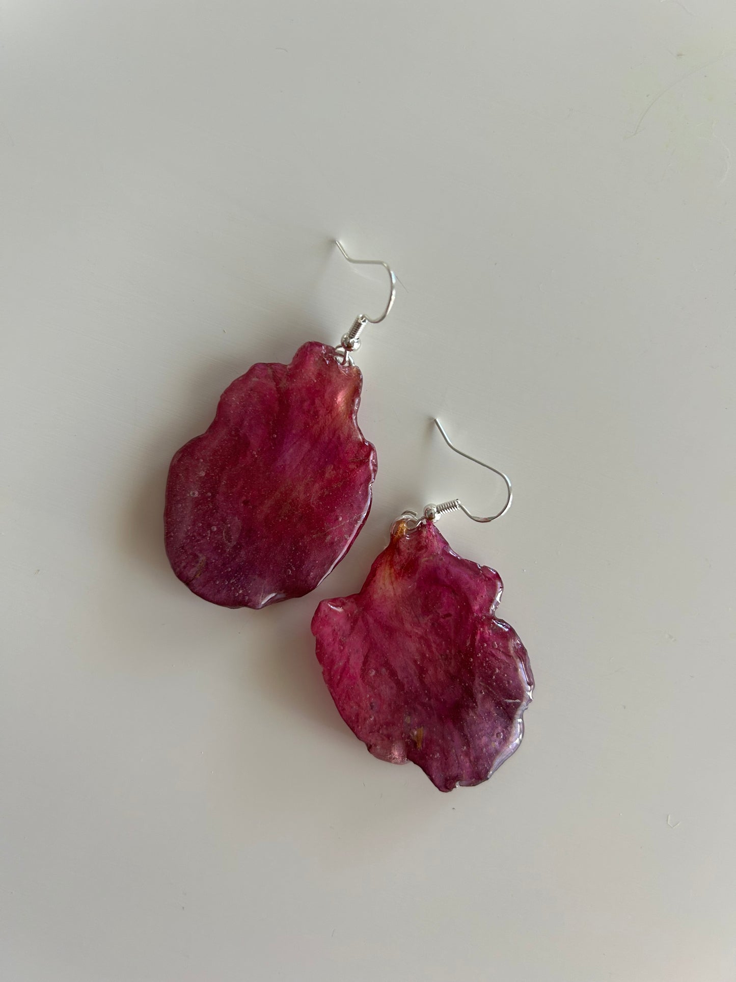 azelea petals earrings