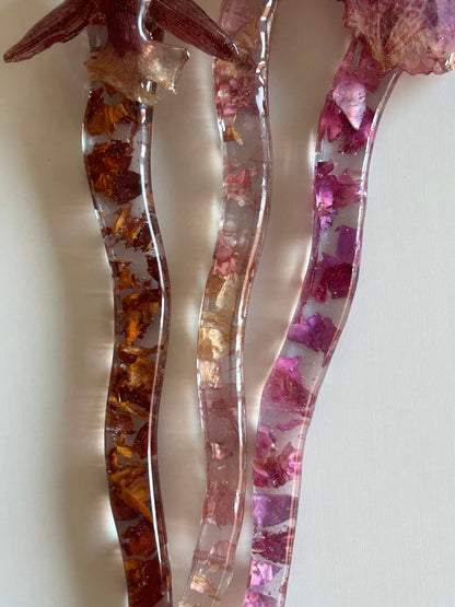 petal hair stick