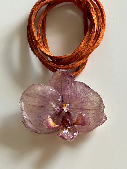 mini orchid choker