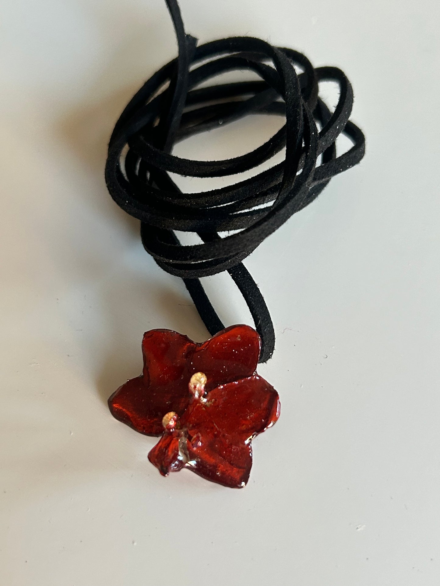 red wine orchid choker