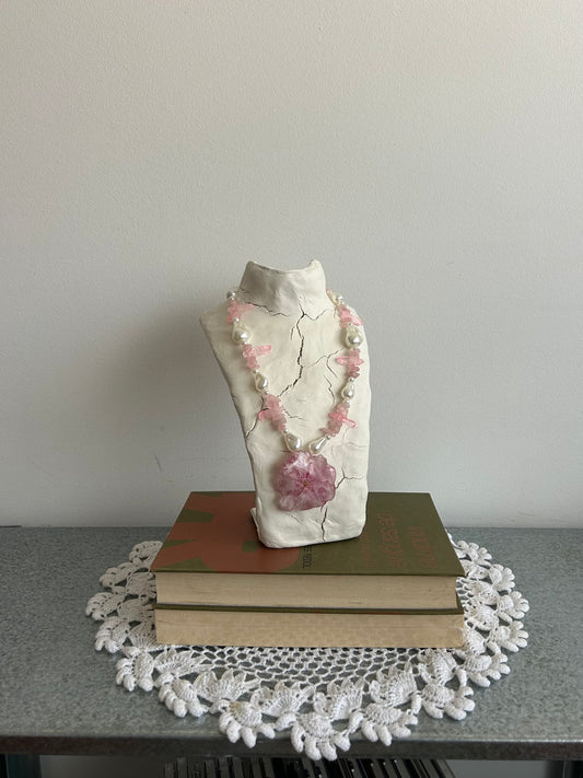 pink bloom necklace