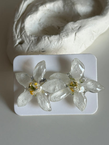 choisya stud earrings