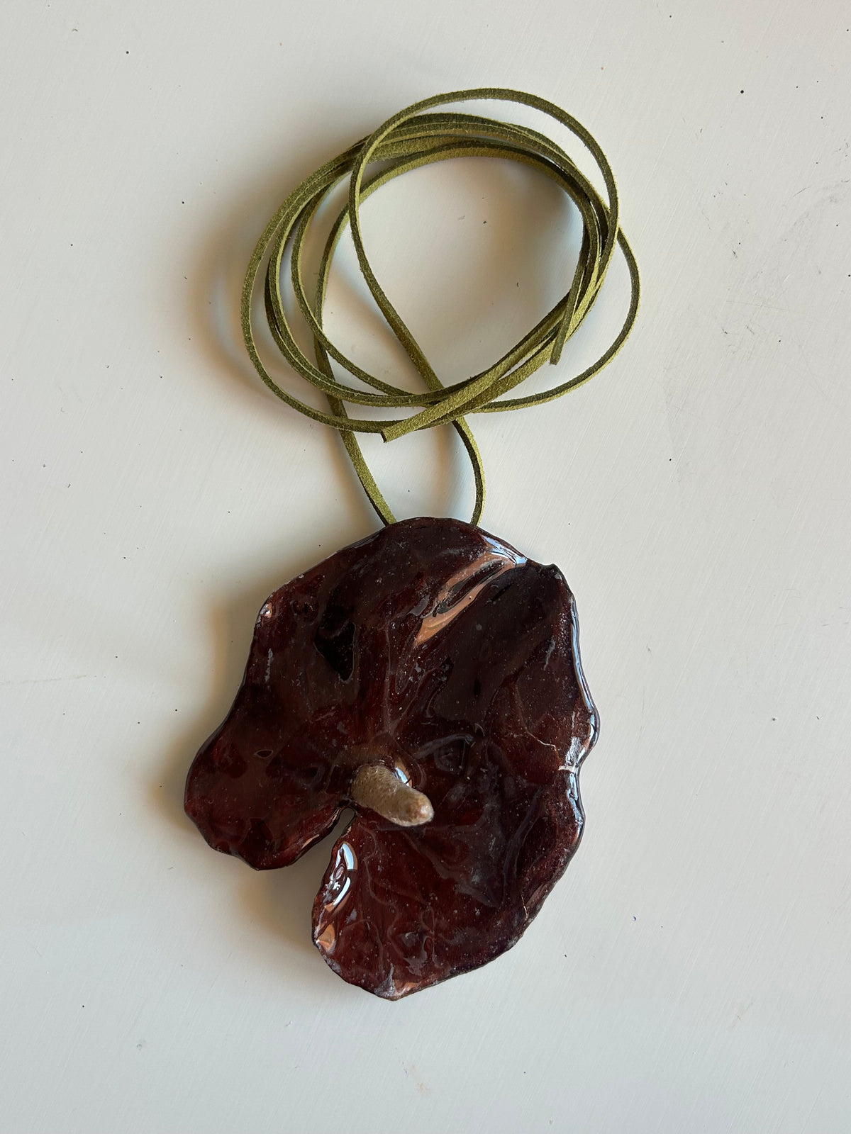 (maxi) anthurium choker