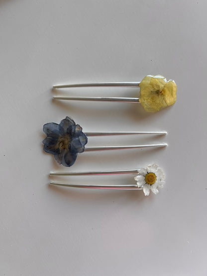 yellow pansy french pin